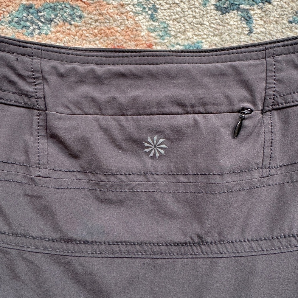 Athleta Black Everyday Skort
Size 6 - Picture 5 of 10